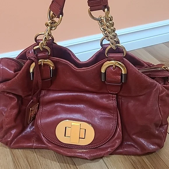 Purse - Picture 2 of 4